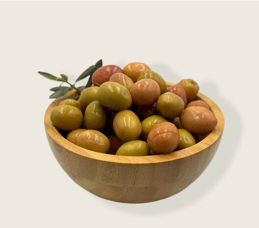 &Ccedil;ekirdekli &ccedil;izik yeşil zeytin 1 kg